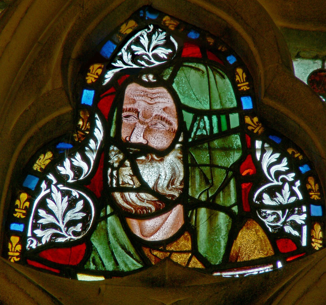 Ventana n-2 que representa a un patriarca de English School