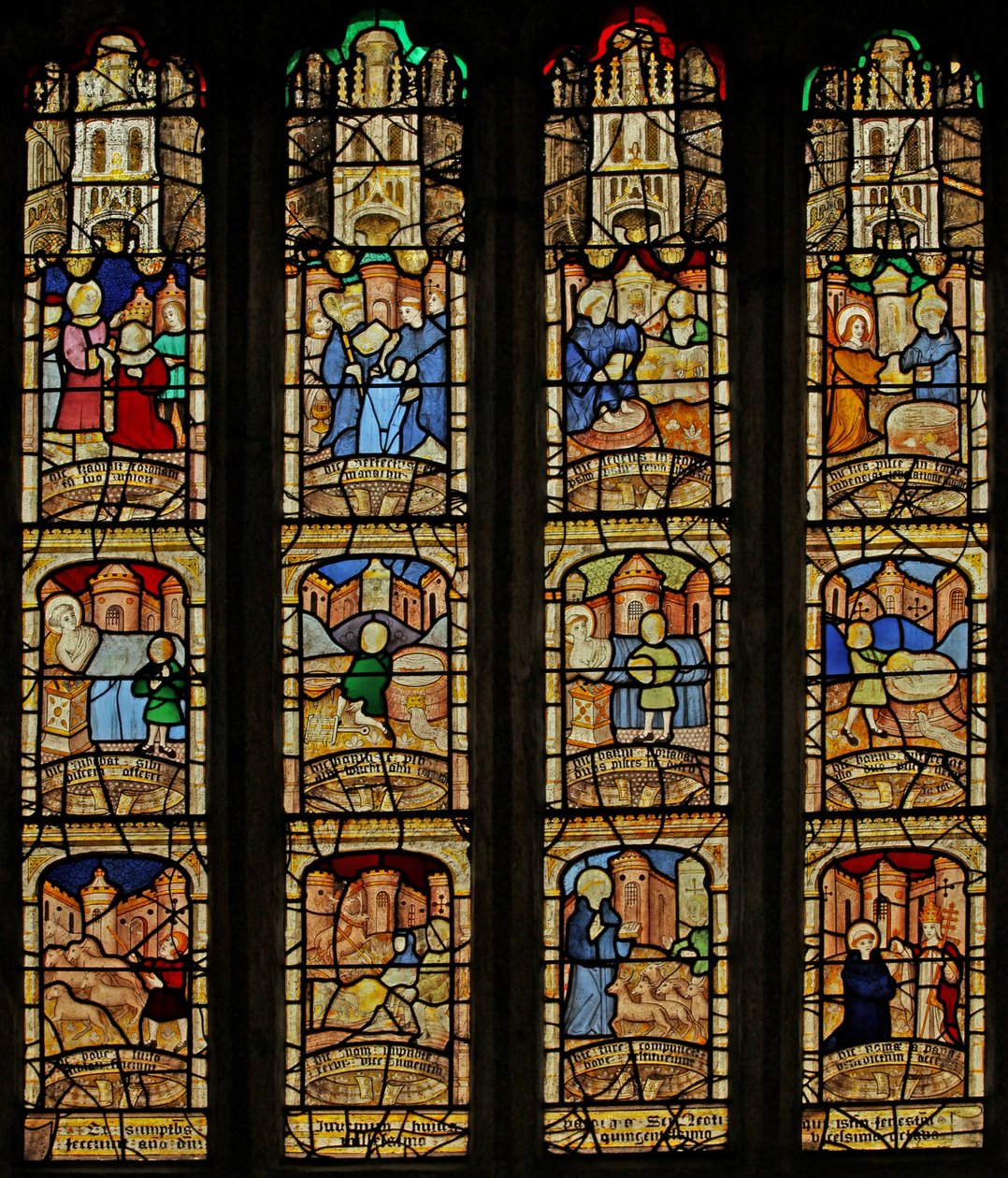 Ventana n5 que representa la ventana de San Neot de English School