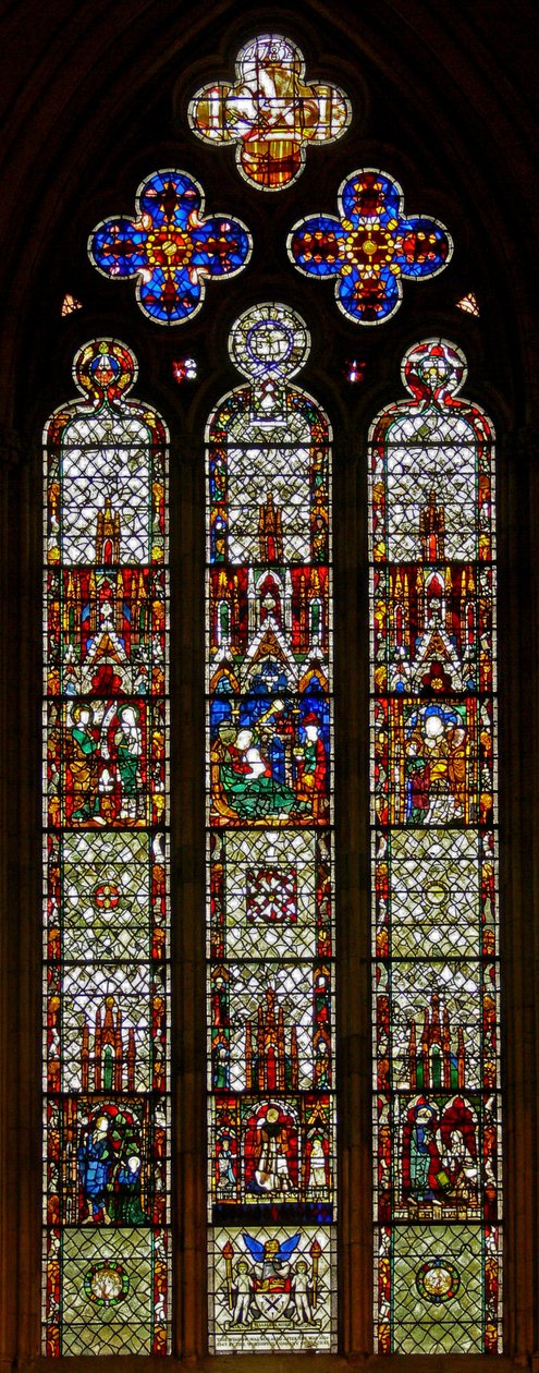 Ventana w27 que representa escenas del Nuevo Testamento de English School