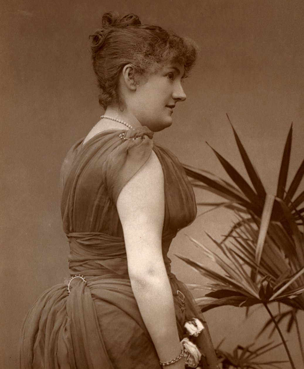 Miss Edith Woodworth, actriz británica, 1888 de Ernest Barraud
