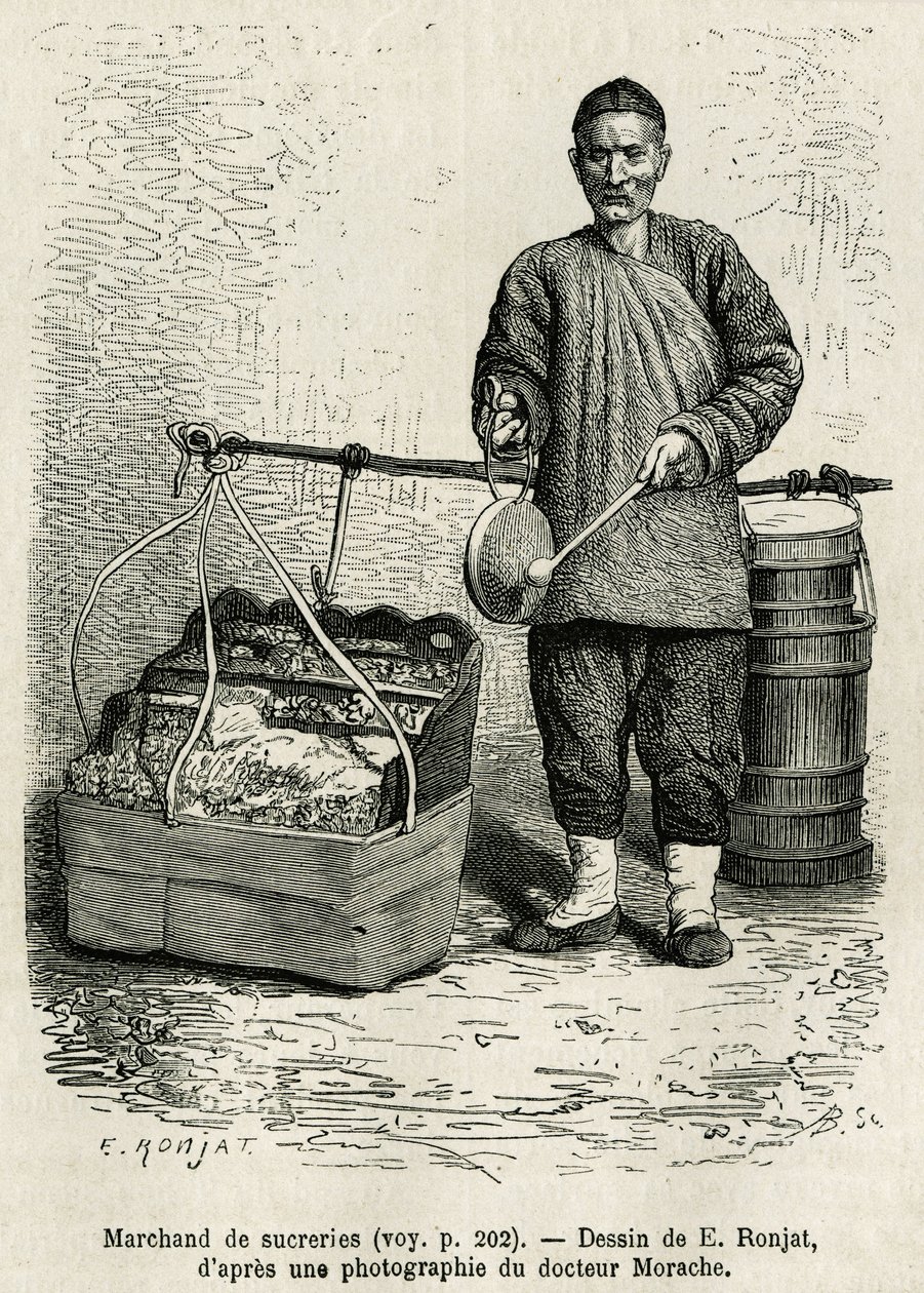 El comerciante de azúcar golpeando un tambor plano para llamar la atención sobre sus albaricoques secos, manzanas confitadas y caramelos de caramelo, caminando por la Puerta de la Flor Oriental del Palacio Imperial en Pekín. Grabado después del dibujo de E de Etienne Antoine Eugene Ronjat