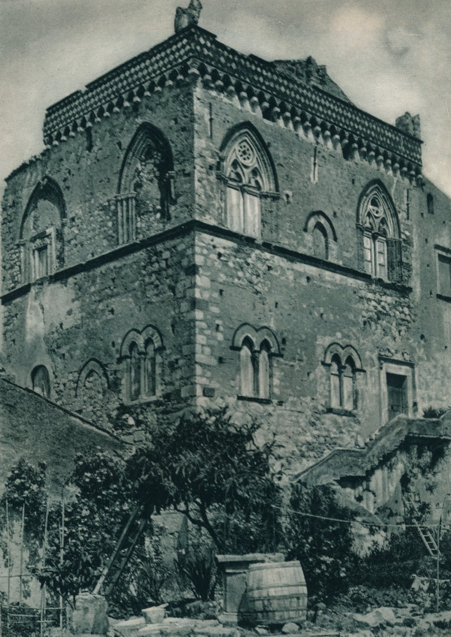 Casa de la época del dominio islámico, Taormina, Sicilia, Italia, 1927 de Eugen Poppel