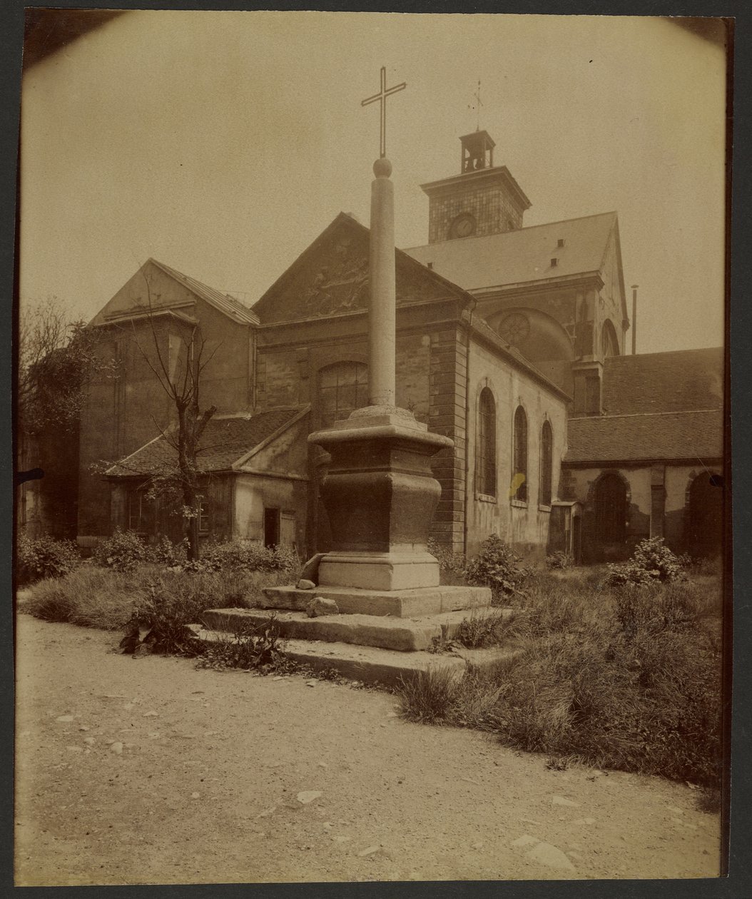 Antiguo cementerio Sainte-Marguerite, Rue Saint-Bernard de Eugène Atget