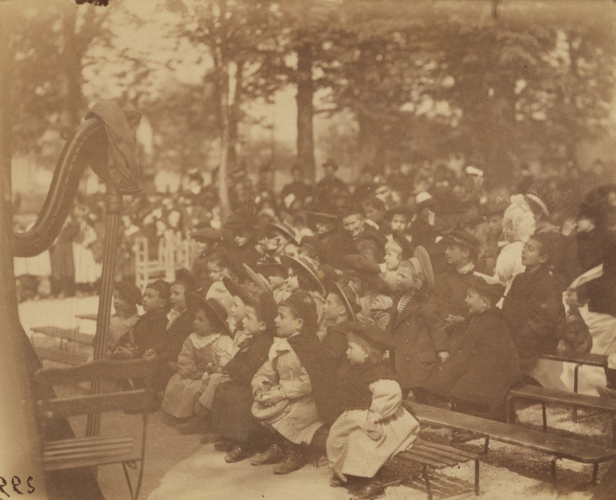 (Guignol, Jardín de Luxemburgo) de Eugène Atget