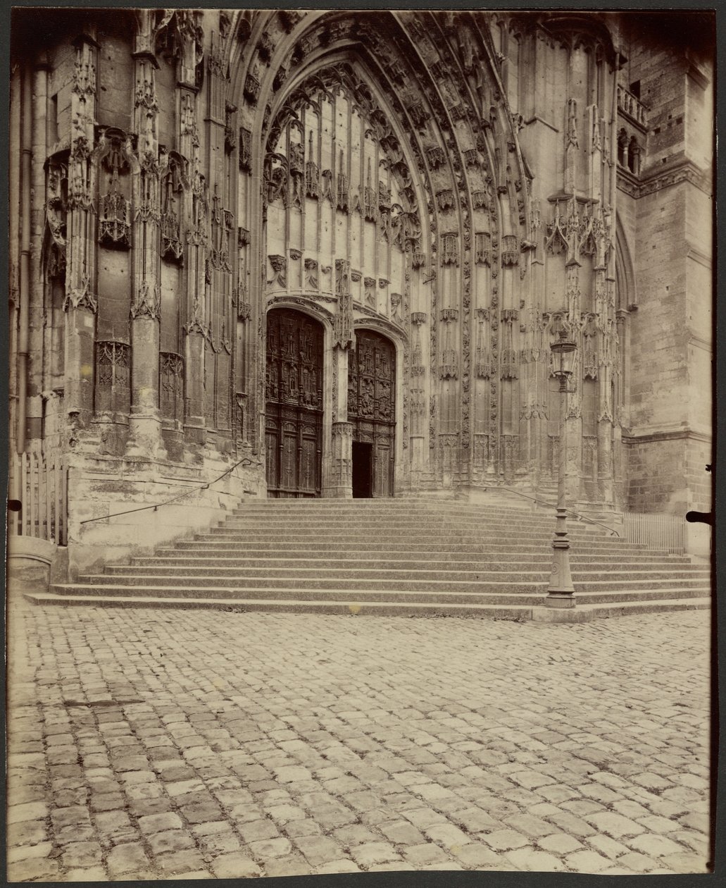 Beauvais, Puerta de la Catedral de Eugène Atget