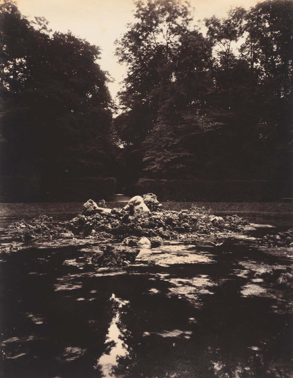 Versailles, Fountain of Enceladus de Eugène Atget