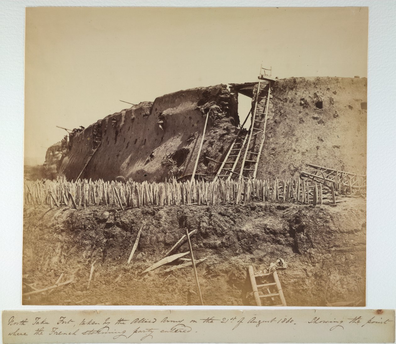 North Taku Fort, 21 de agosto de 1860 (fotografía en B/N) de Felice Beato