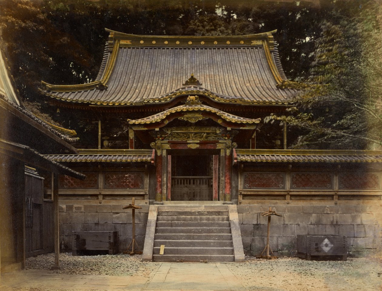 Puerta Kurohozon, Shiba de Felice Beato