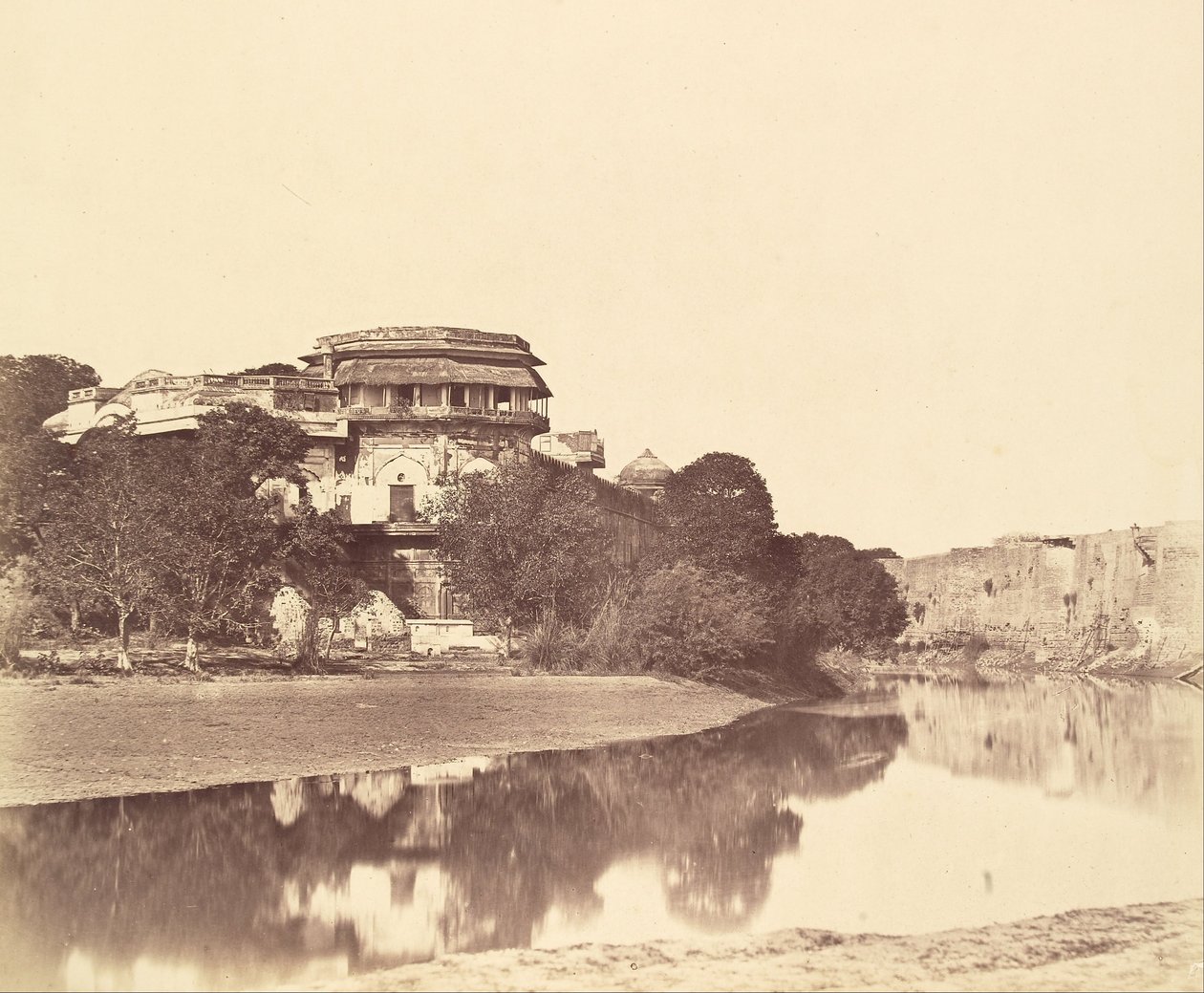 Parte del palacio y Sulim Ghur de Felice Beato