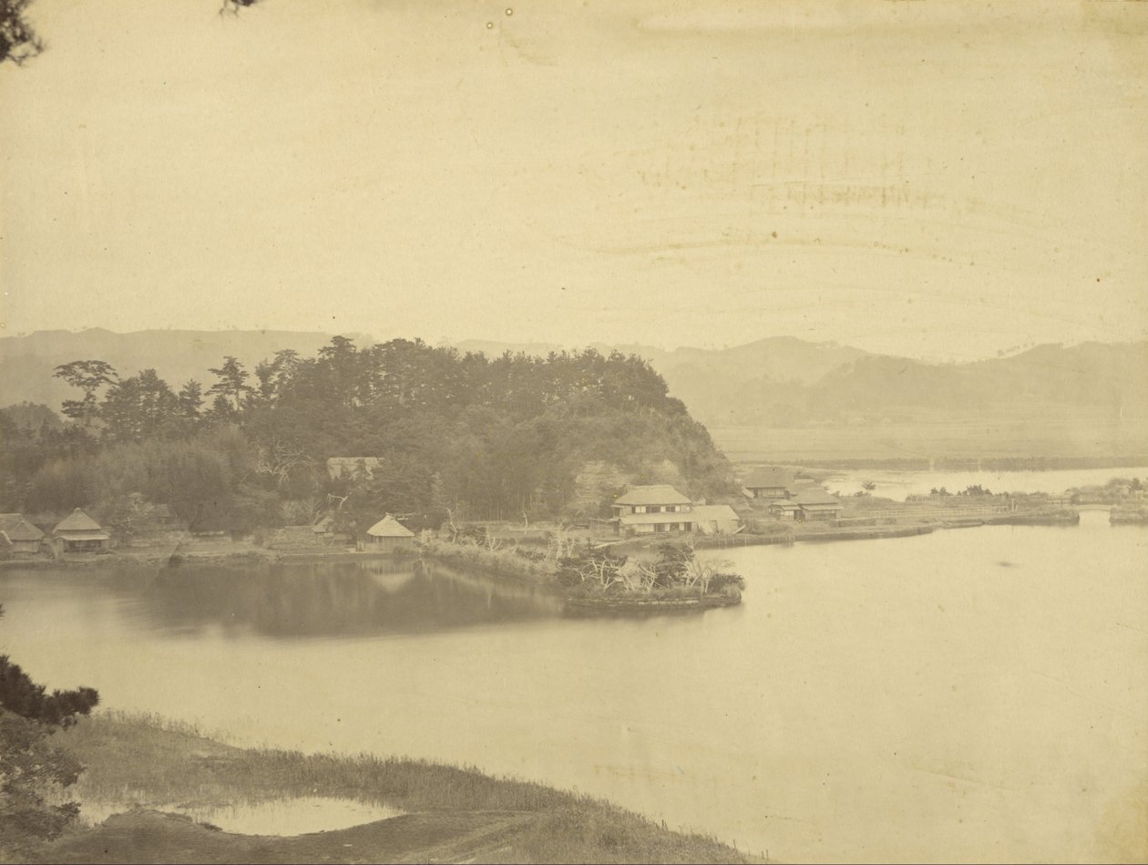 Casa de té en Kanazawa, bahía de Hirakata desde Kyurantei de Felice Beato