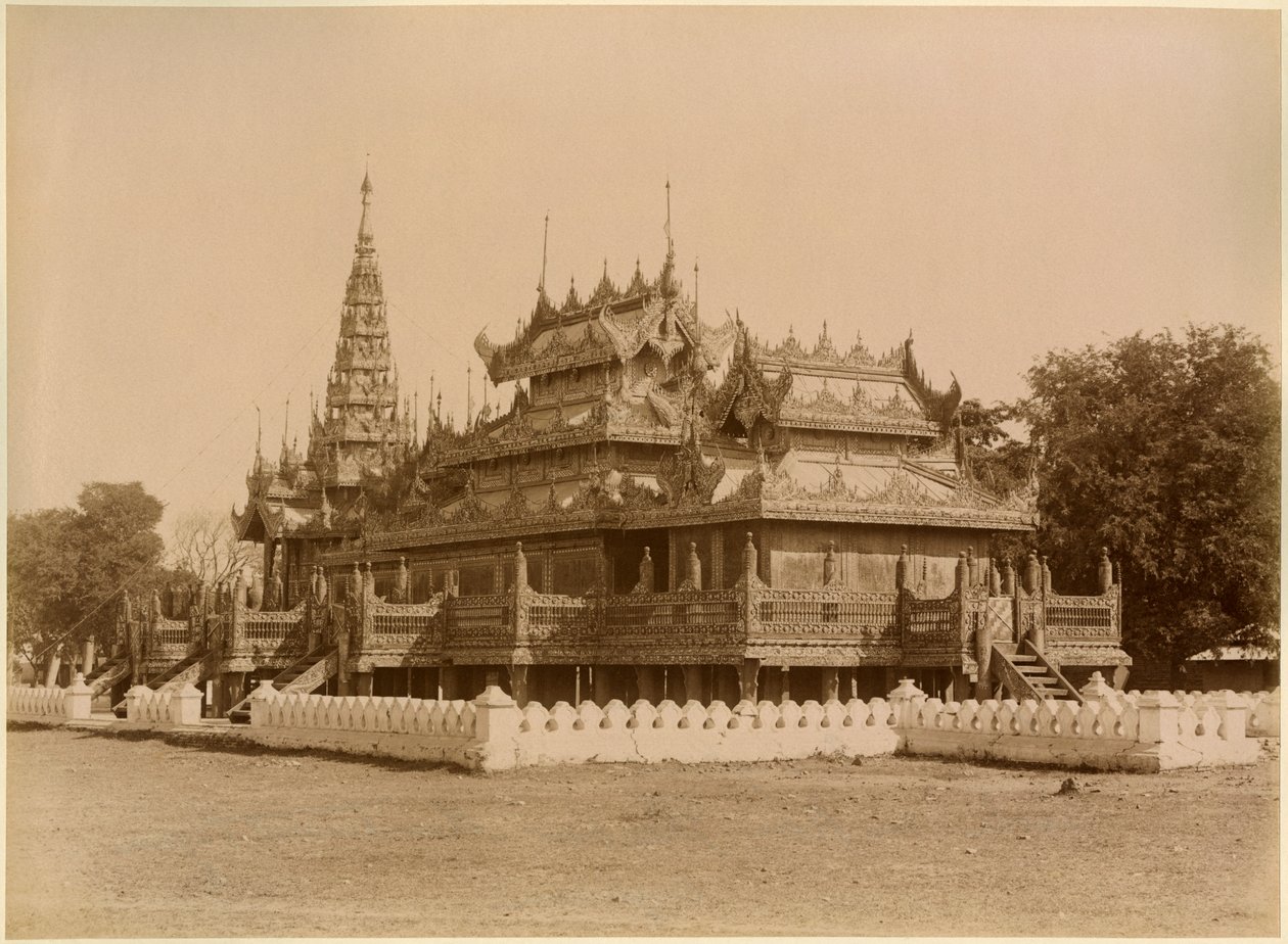 El Nan-U Human-Se, Shwe-Kyaung en el palacio de Mandalay, Birmania, finales del siglo XIX de Felice Beato