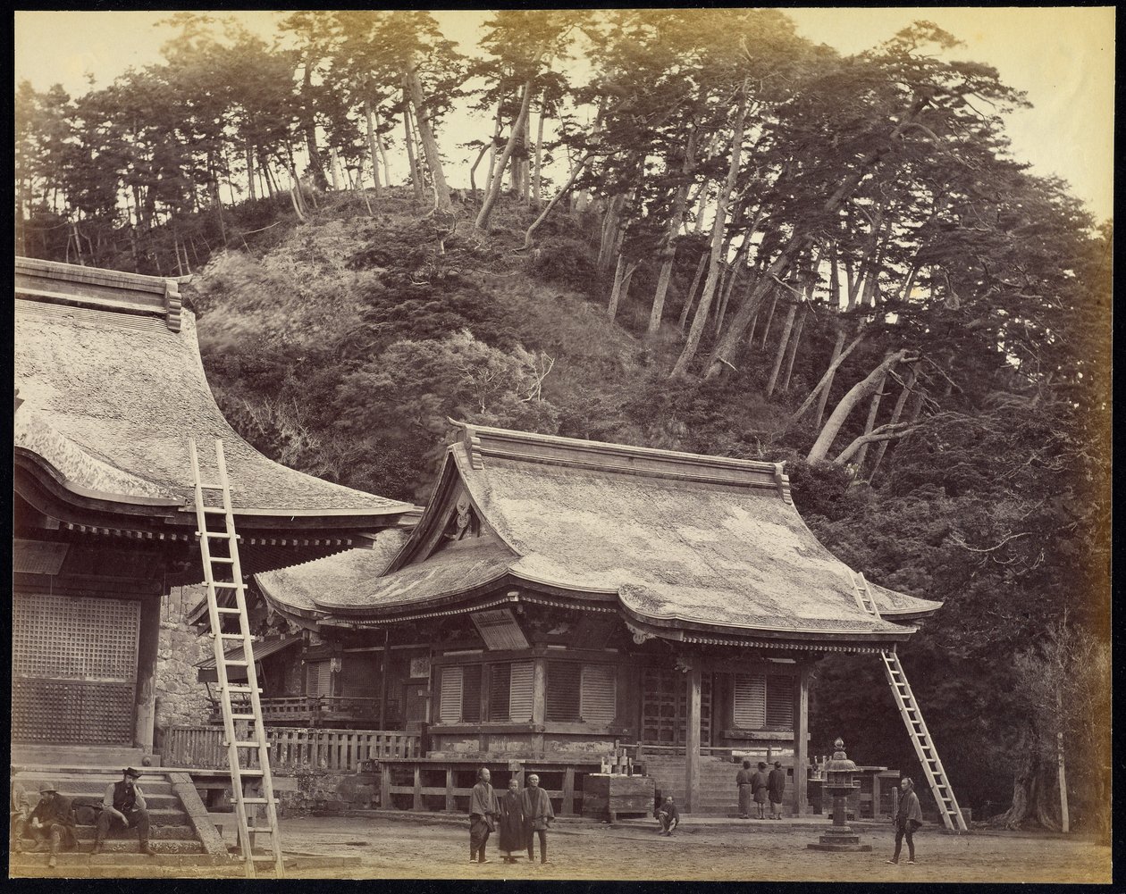 El templo de Hatchiman, en Kamakura de Felice Beato