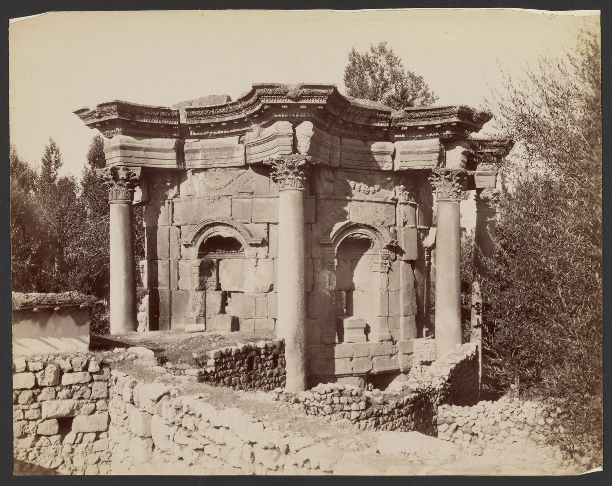 Baalbek, templo de Venus de Félix Bonfils
