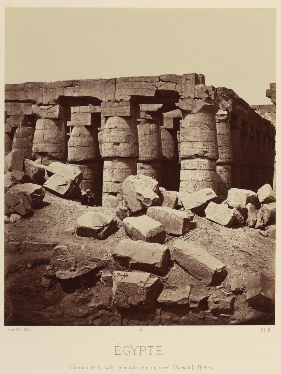 Columnas de la sala hipóstila, vista desde el norte. [Karnak, Tebas] de Félix Bonfils
