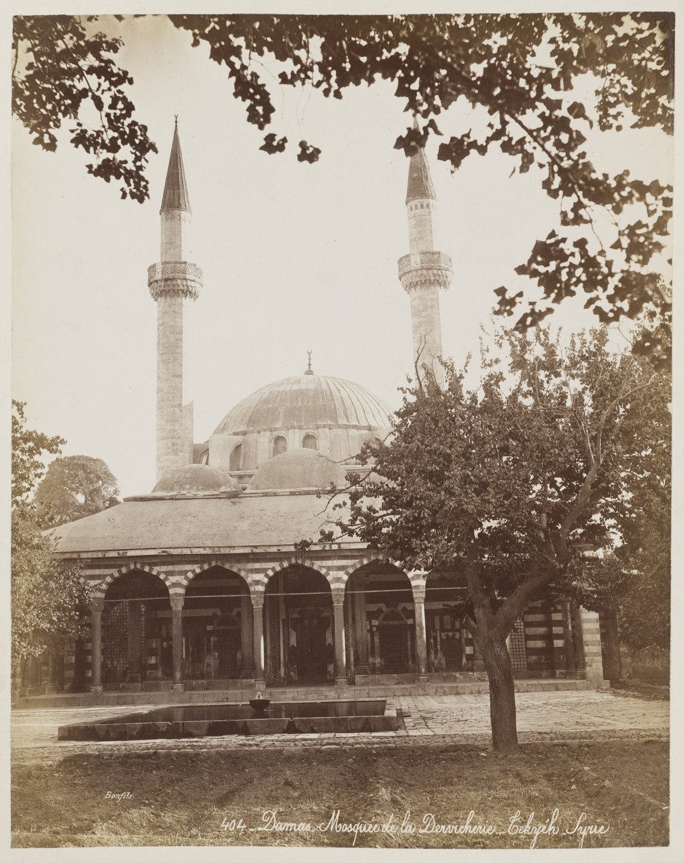 Mezquita de Damasco de la Dervichería Cekyeh, Siria n.º 404 de Félix Bonfils