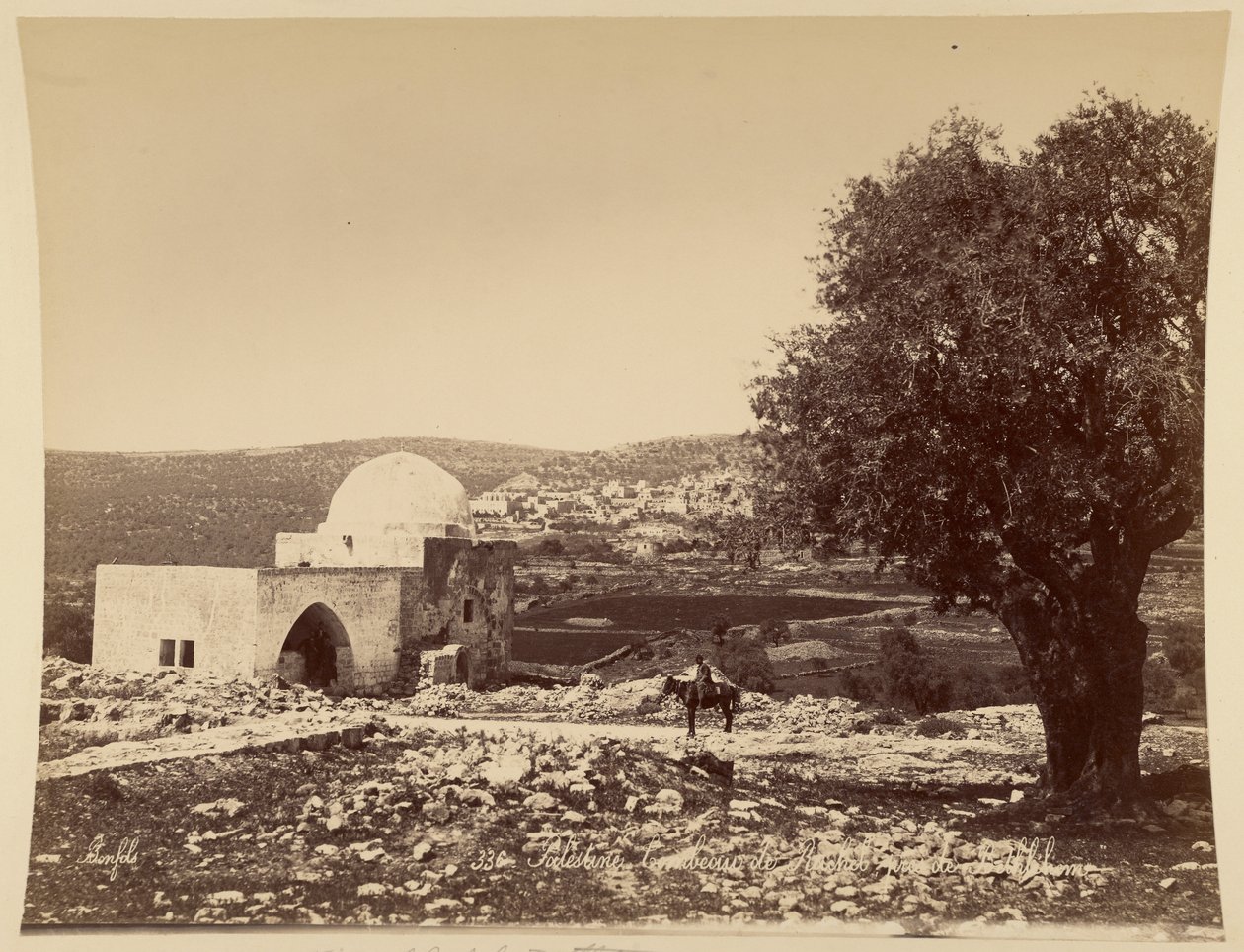 Palestina. Tumba de Raquel, cerca de Belén de Félix Bonfils