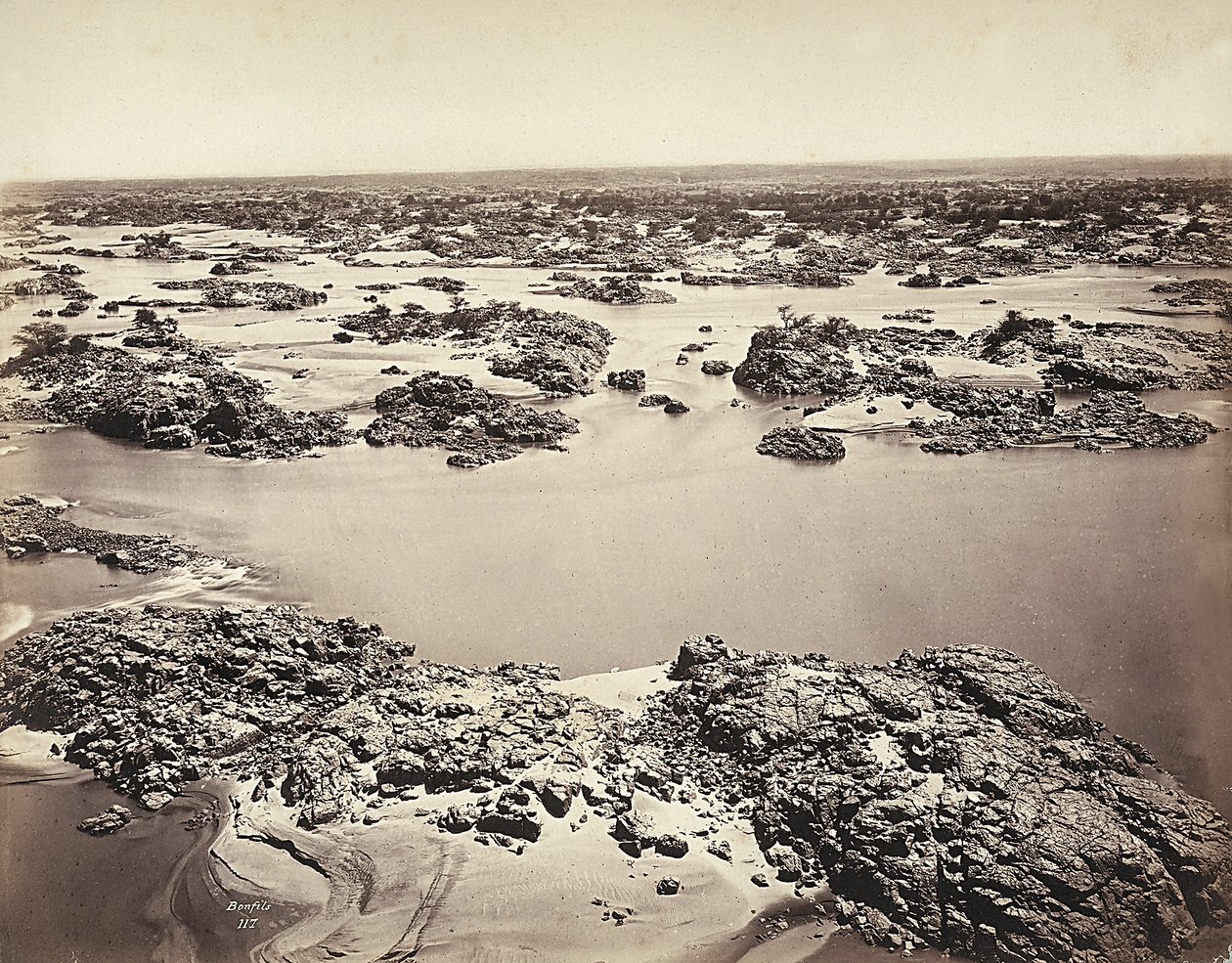 La primera catarata del Nilo, tomada en Phyloe, Egipto de Félix Bonfils