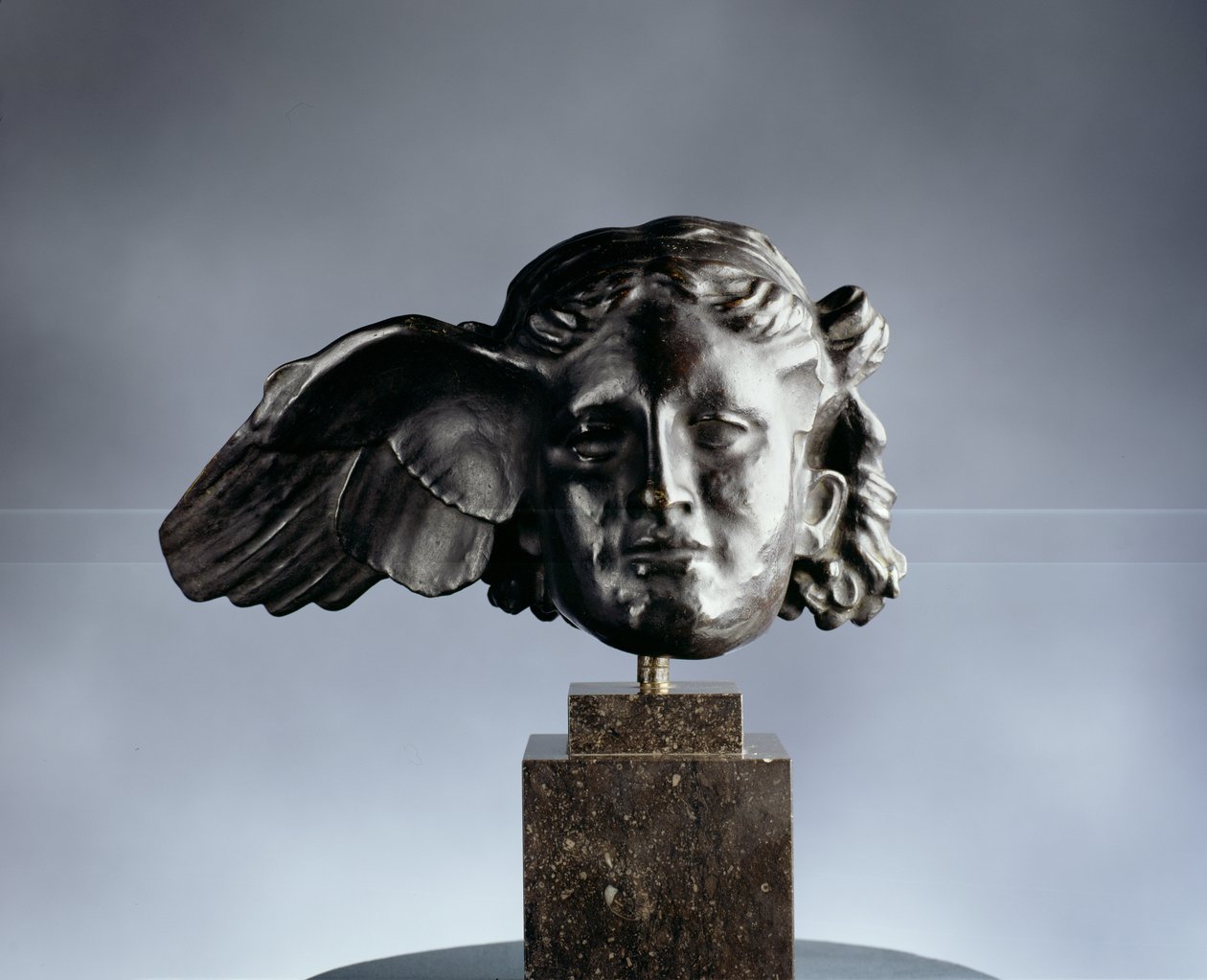 Cabeza de Hypnos de Fernand Khnopff