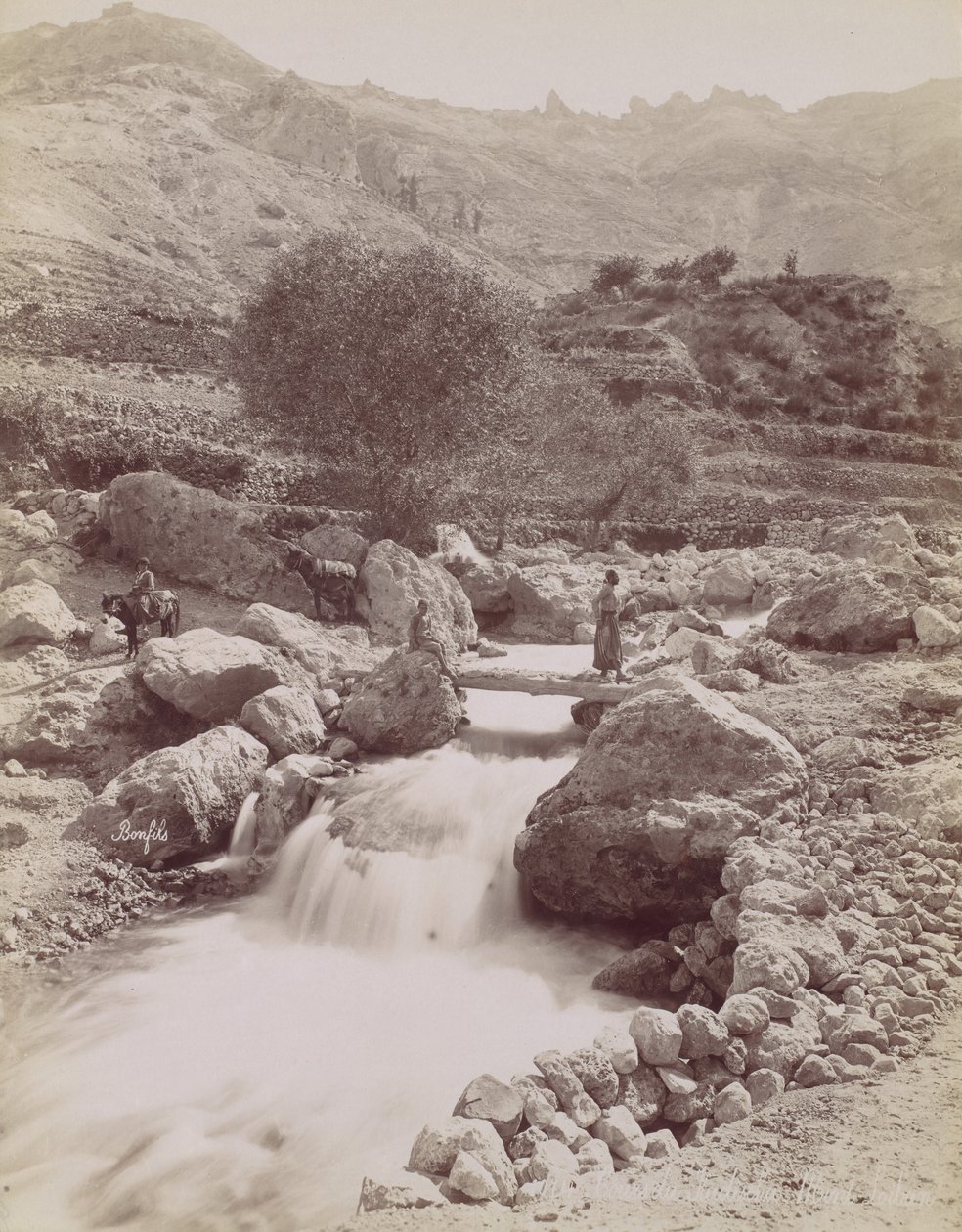 Cous du Kadisha, Monte Líbano, 1860s-80s, impreso ca. 1870 de Félix Bonfils