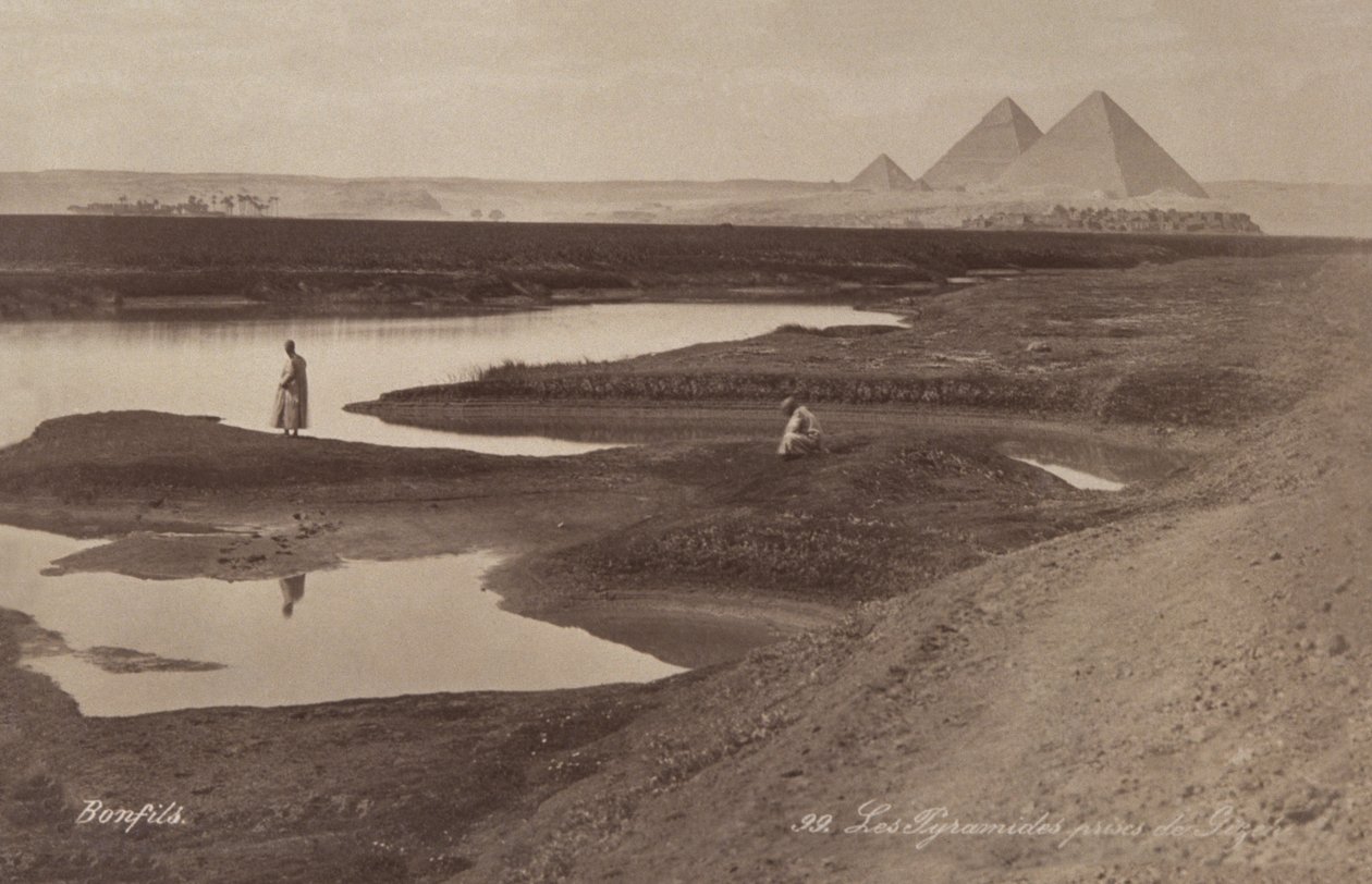 Pirámides de Giza, hacia 1900 (foto) de Félix Bonfils