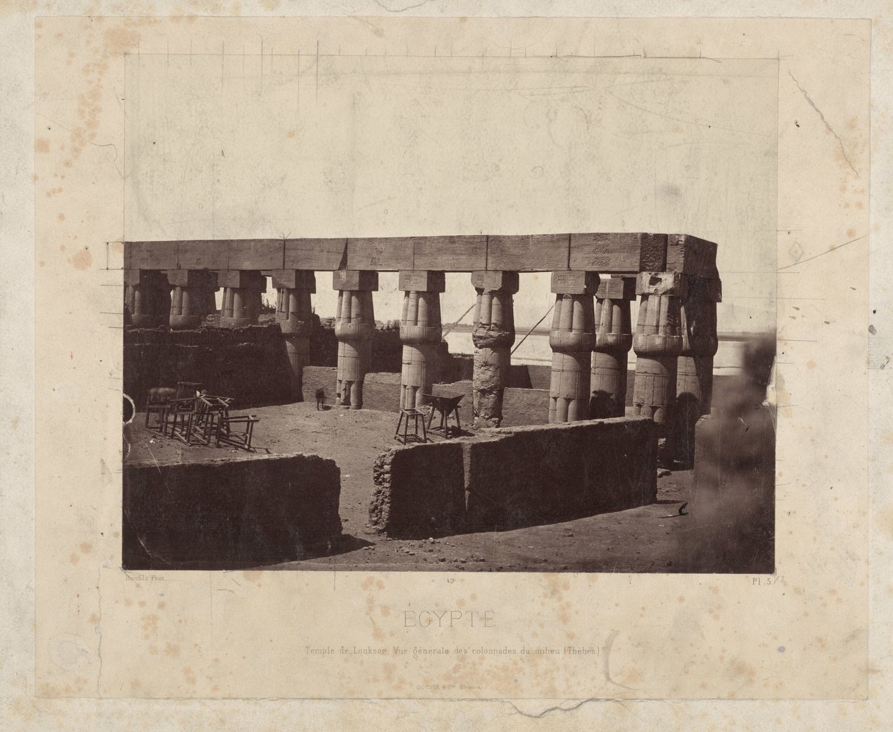Restanten van de Luxortempel Templo de Louksor, vista general de las columnatas medias (Tebas) (título sobre el objeto) Egipto (título de la serie sobre el objeto) de Félix Bonfils