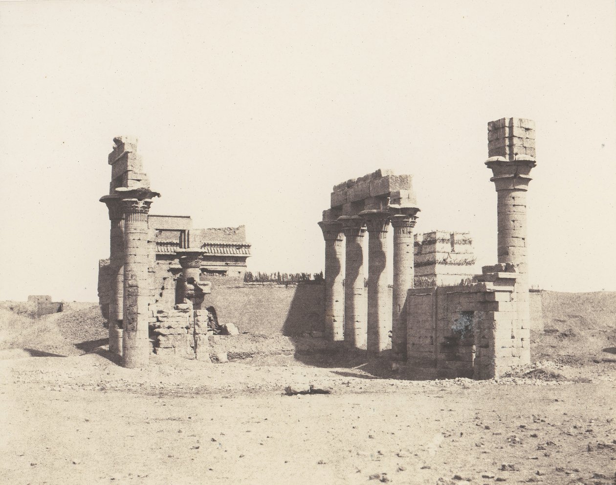 Erment Hermonthis, Vista General de las Ruinas -Templo y Mammisi de Félix Teynard