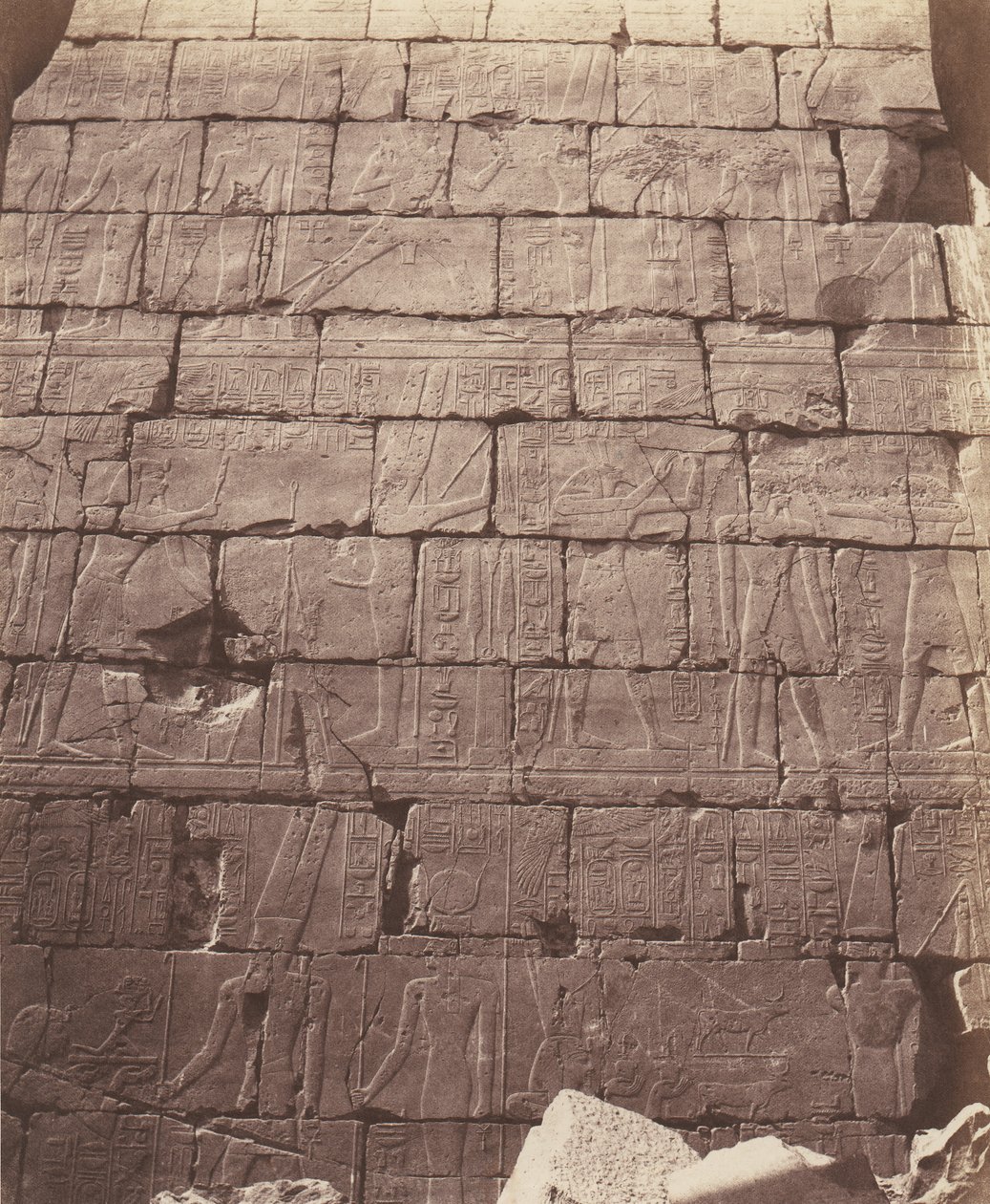 Karnak Tebas, Palacio - Sala Hipóstila - Decoración de la Pared Interior, 1851-52, impreso 1853-54 de Félix Teynard