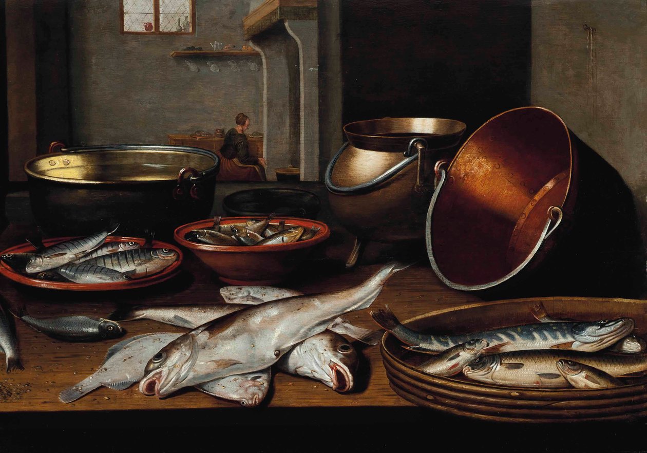 Interior de una cocina con pescado y utensilios sobre una mesa de Floris van Schooten