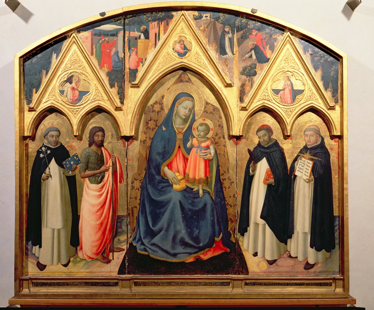 La Virgen y el Niño con San Juan Bautista, San Domingo, San Pedro Mártir y Santo Tomás de Aquino de Fra Angelico