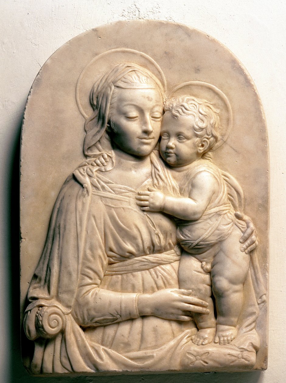 La Virgen con el Niño. Bajo relieve en mármol de Francesco di Simone da Fiesole Ferrucci