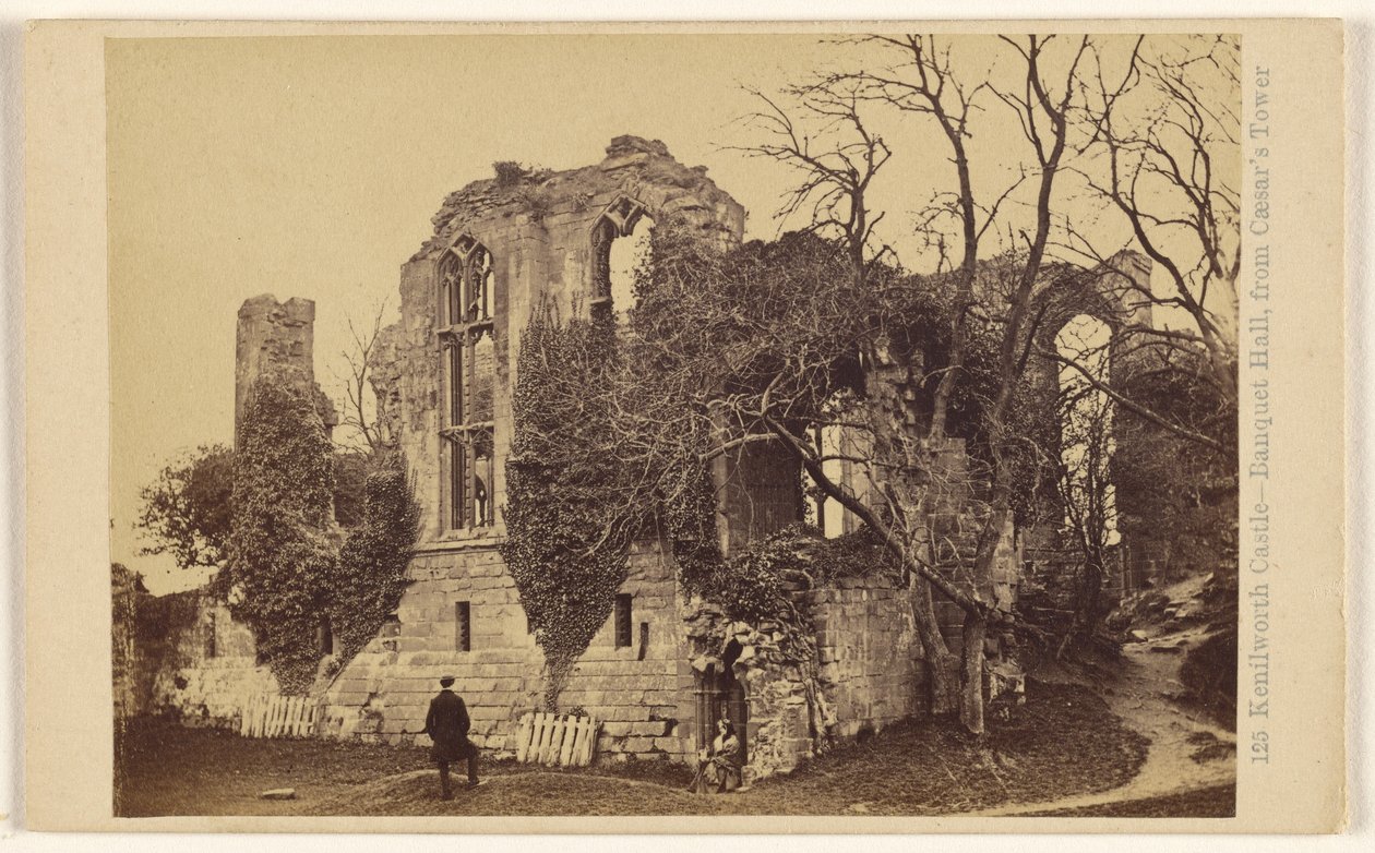 Castillo de Kenilworth - Salón de Banquetes, desde la Torre del César. de Francis Bedford