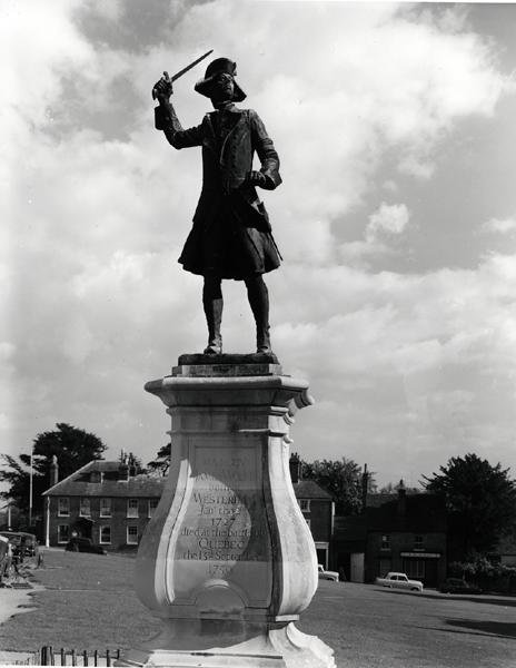 Estatua del Mayor General James Wolfe de Francis Derwent Wood