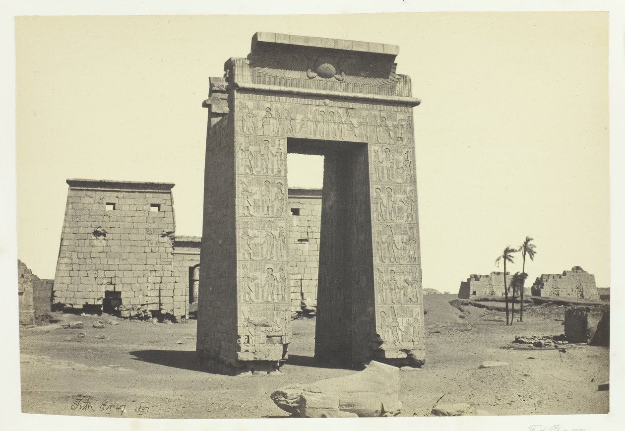 Puerta Esculpida, Karnac, 1857 de Francis Frith