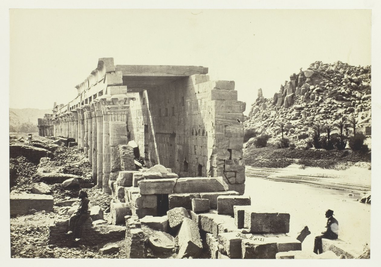La columnata, Isla de Philæ de Francis Frith