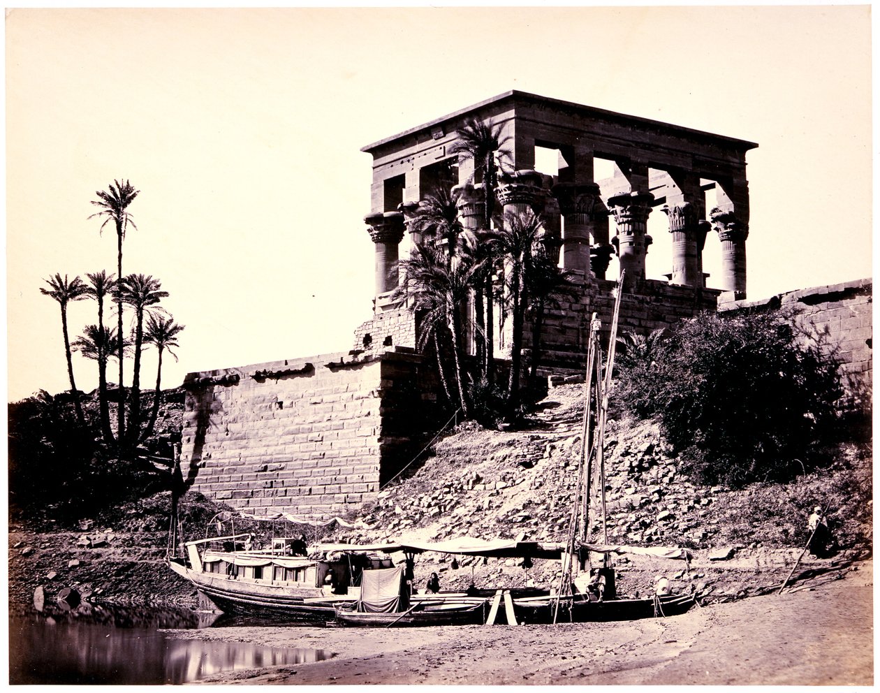 El templo hípetro, Filae de Francis Frith