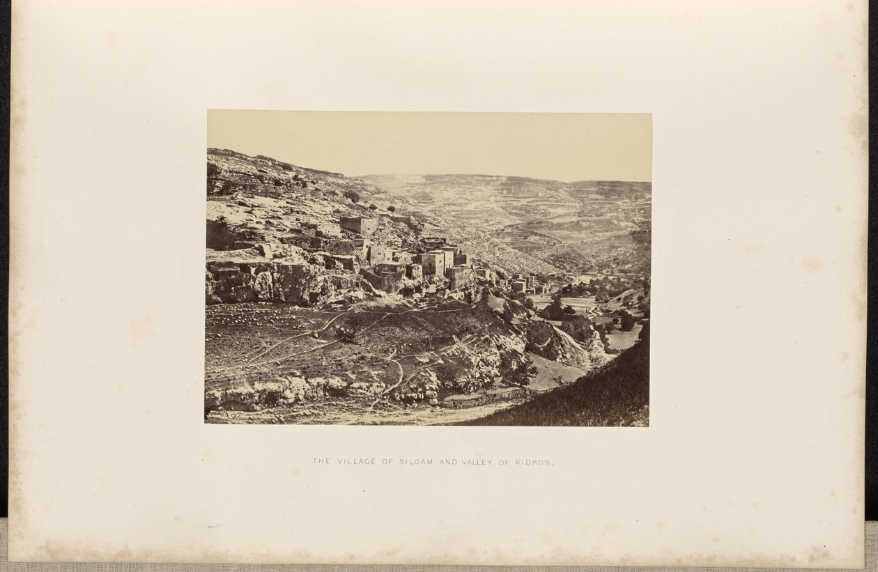 La aldea de Siloé y el valle de Cedrón. de Francis Frith