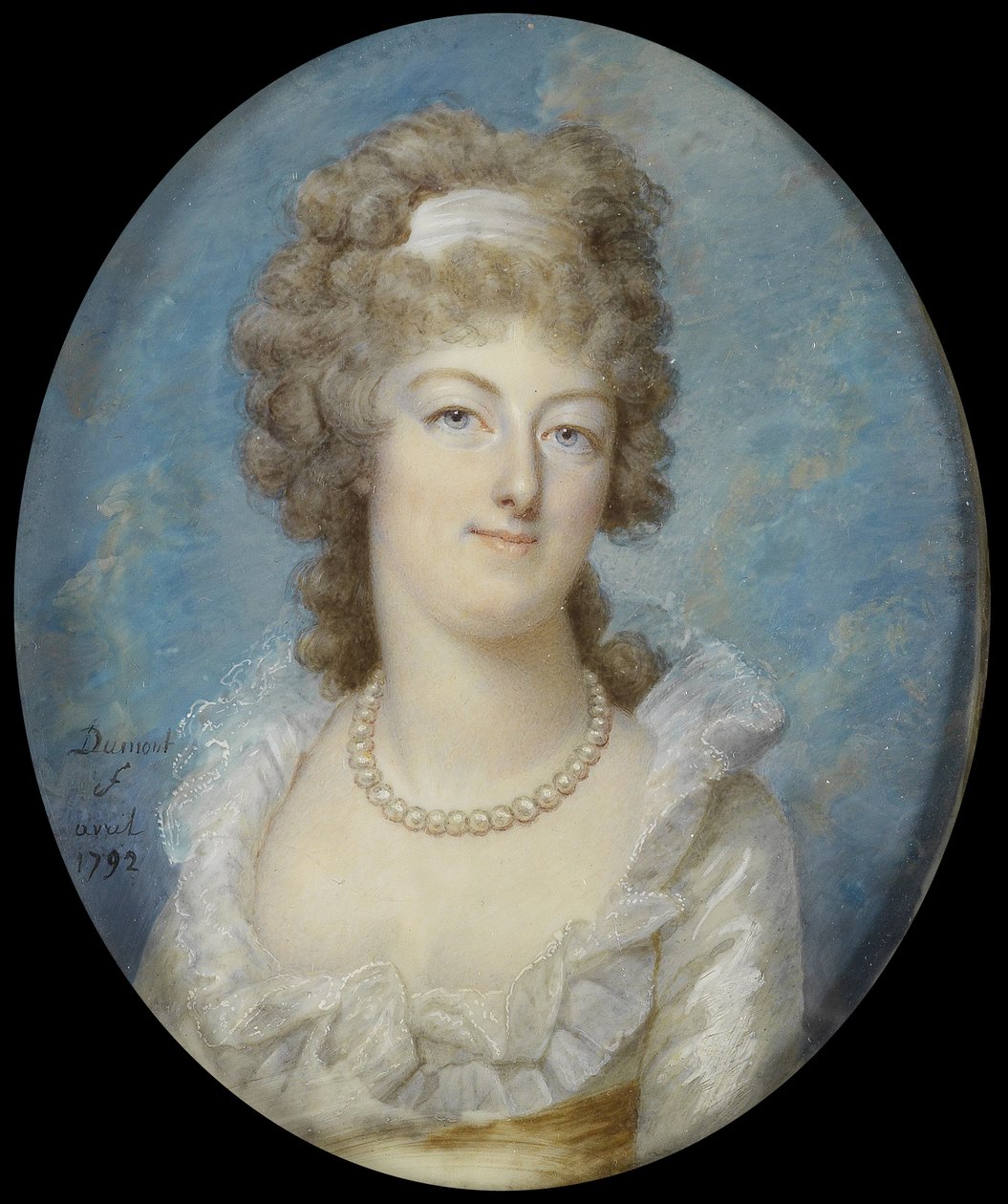 Retrato de la Reina María Antonieta con un Collar de Perlas, 1792 de Francois Dumont