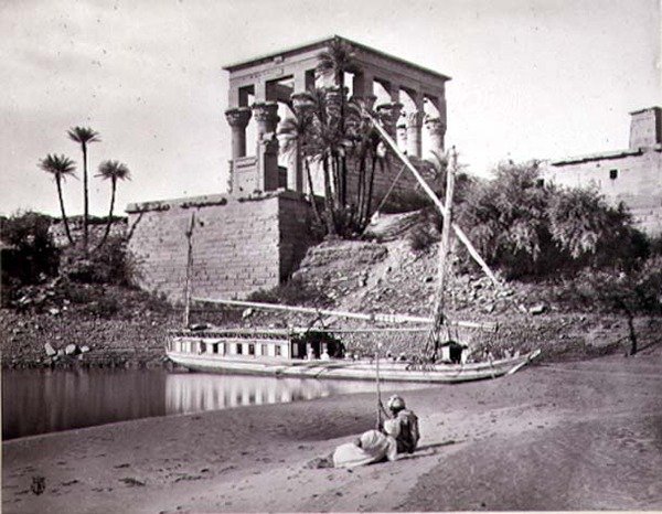 El Templo de Trajano, mirando al suroeste, Philae de Frank Mason Good