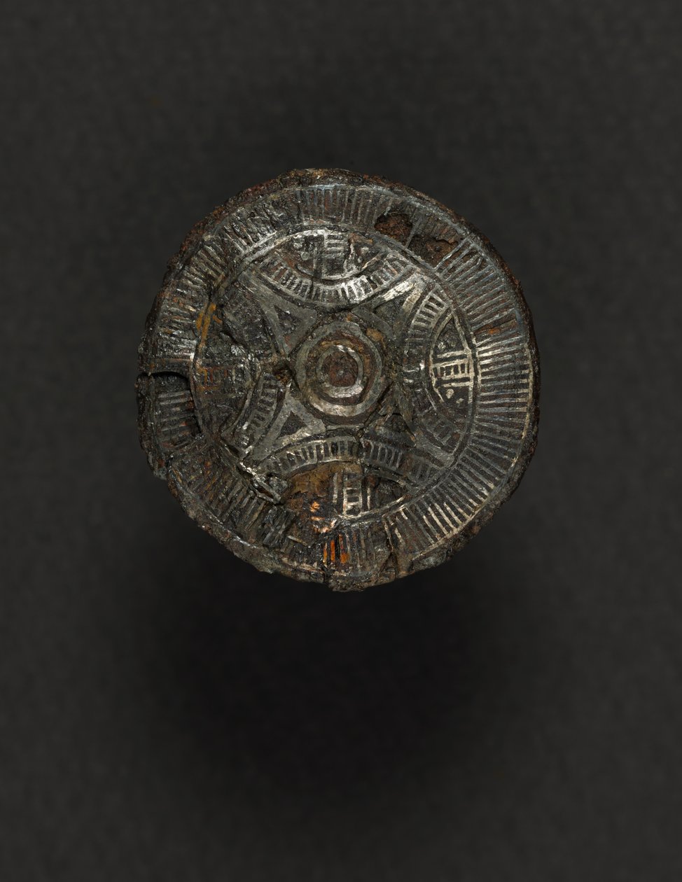 Ornamento de disco, 600s de Frankish School