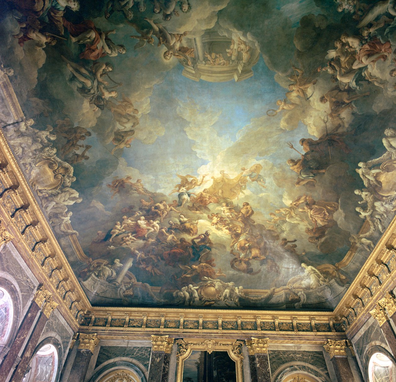 Techo del Salón de Hércules en Versalles, siglo XVIII de François Lemoyne