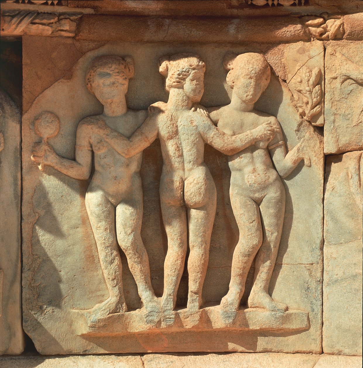 Libia, Tripolitania Histórica, Antigua Sabratha, Teatro, Detalle de relieve de Painter Darius