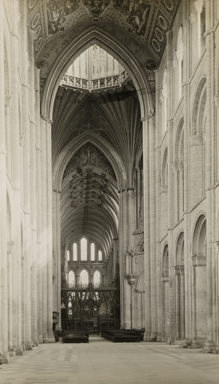 Catedral de Ely: Nave al Este, desde el Arco Octogonal de Frederick H. Evans