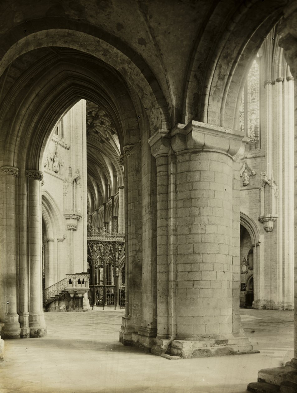 Catedral de Ely: Octógono desde la nave norte de Frederick H. Evans