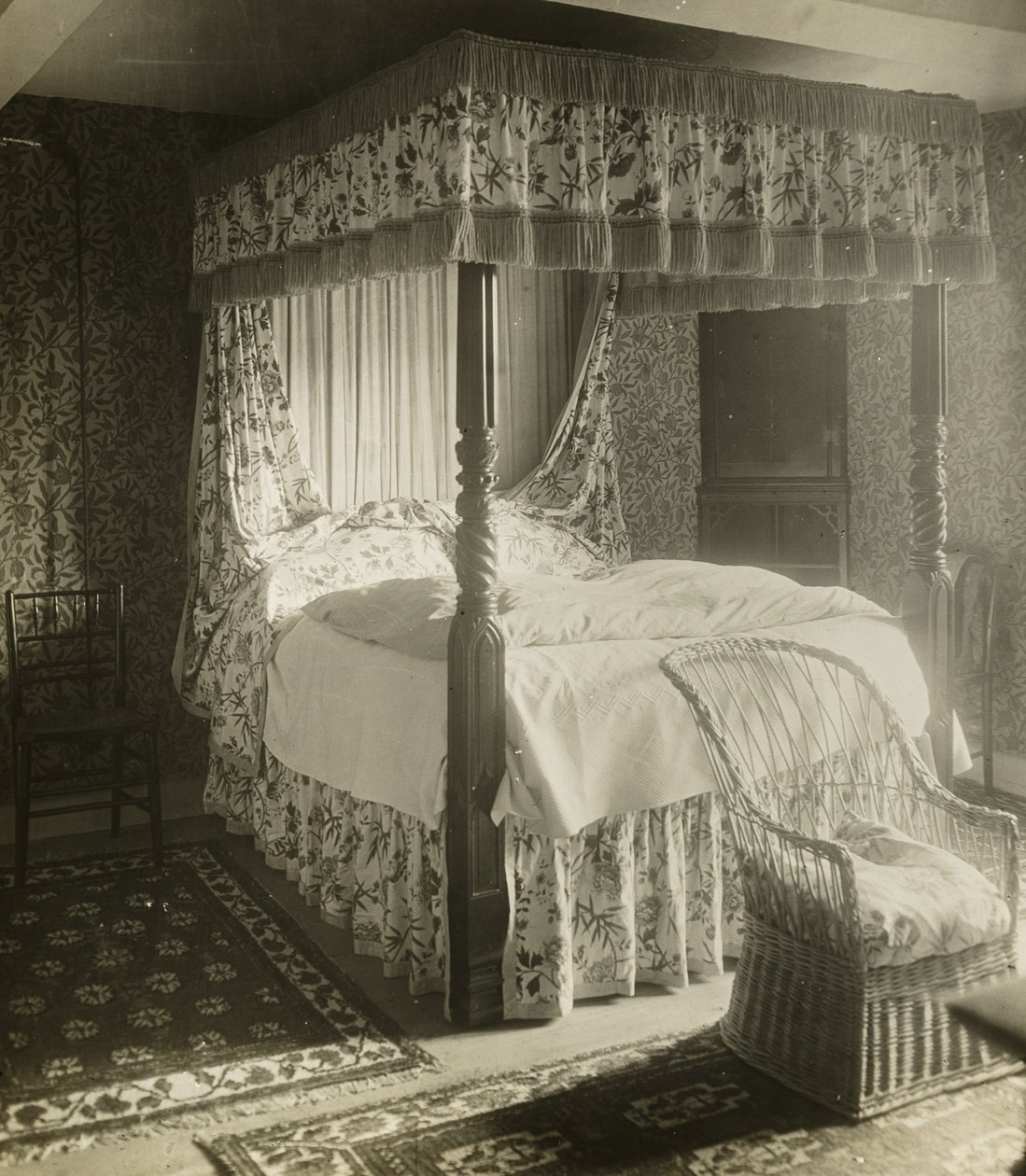 Kelmscott Manor: Bed Wm. Morris Nació En de Frederick H. Evans