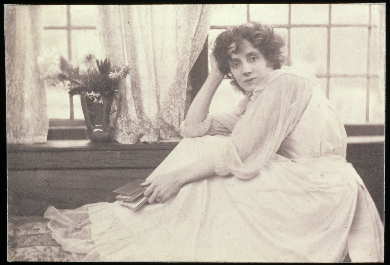 Retrato fotográfico de Beatrice Stella Tanner (1865-1940) Sra. Patrick Campbell, por Frederick Hollyer (1837-1933) de Frederick Hollyer