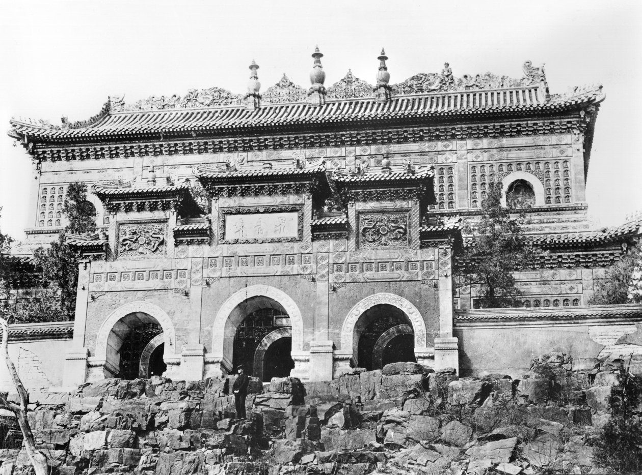 Entrada de la Ciudad Prohibida en Pekín, China, c.1900 de French Photographer