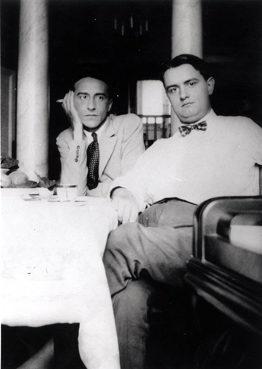 Jean Cocteau (1889-1963) y Georges Auric (1899-1983) en Villefranche sur Mer, 1924 de French Photographer