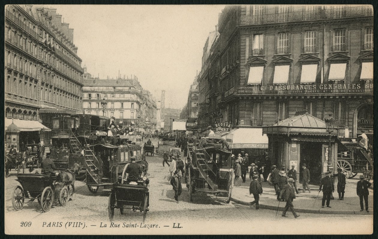 Postal que representa la Rue Saint-Lazare en París, c.1900 de French Photographer