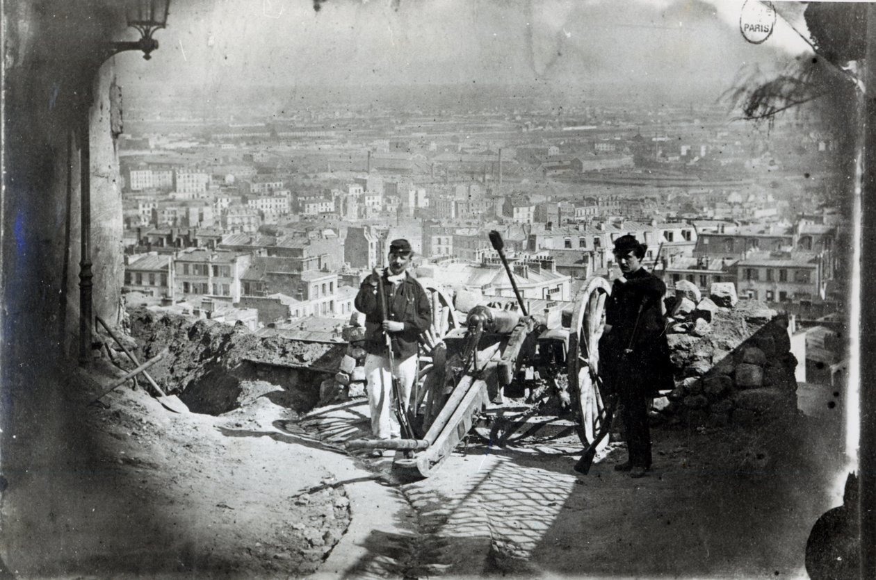 Los cañones de Montmartre durante la Comuna de París, 1871 de French Photographer