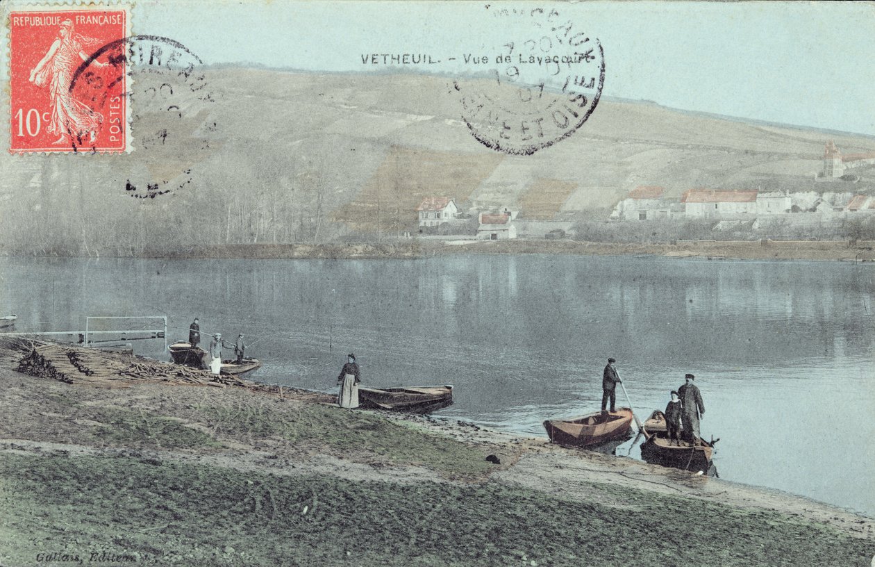 Vista de Vetheuil en las orillas del Sena de French Photographer
